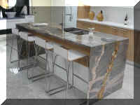 EuropeanOnyx Biaggi 29.jpg (166900 bytes)