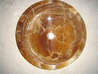 light caramel sink 2.JPG (68015 bytes)