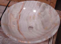 White Onyx vassel sink 18 by European Onyx.jpg (139280 bytes)